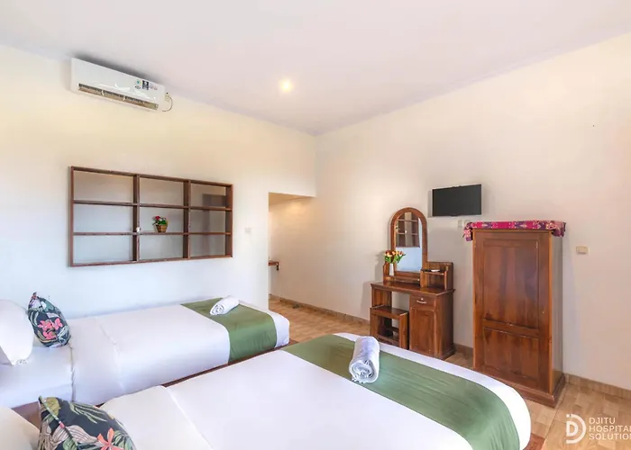 D' Artha Hotel 3*